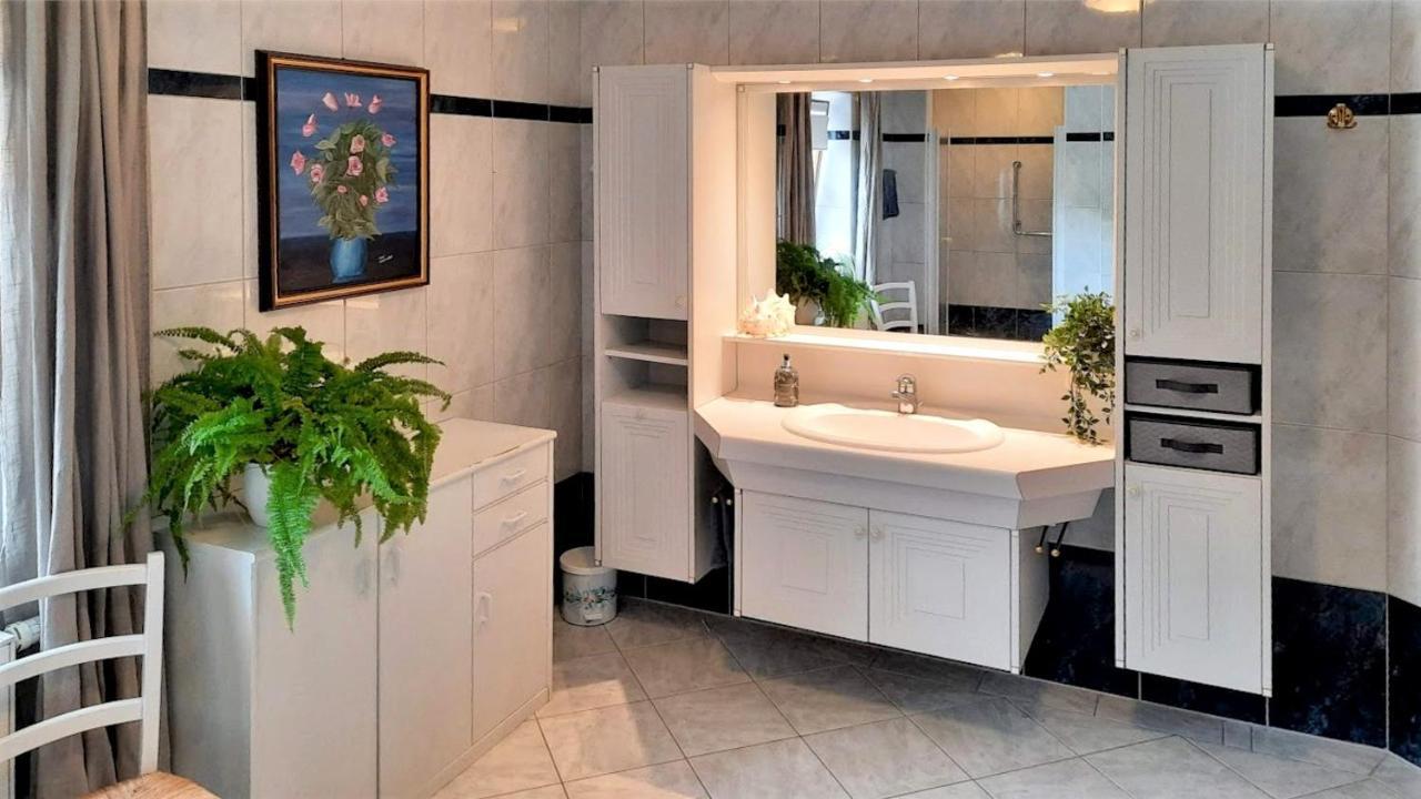 103 M2 Apartment Eschenwald Vomlandl レオガング エクステリア 写真